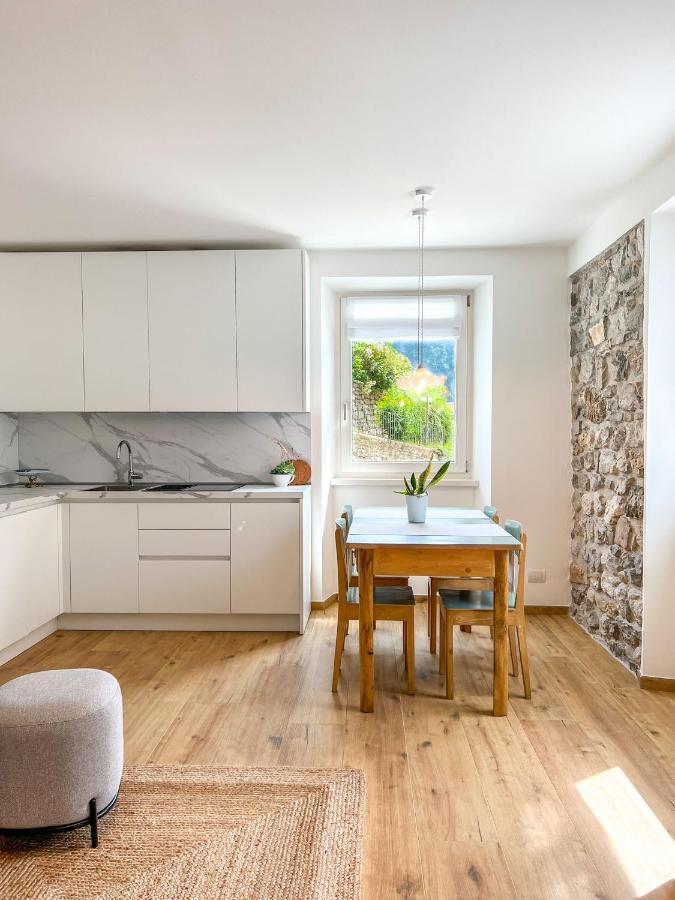 Sant'Antoni Apartments Tenno Exterior photo