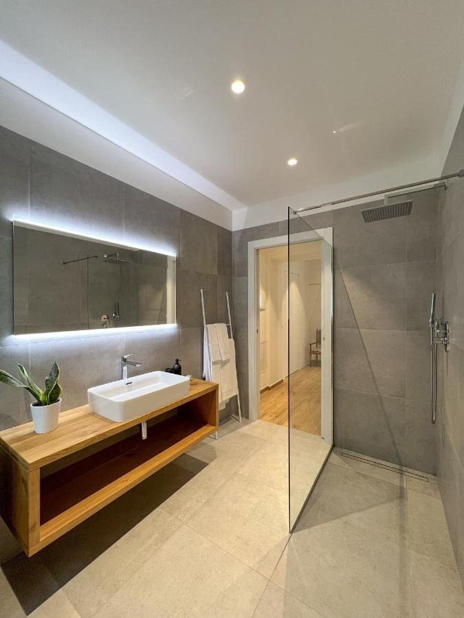 Sant'Antoni Apartments Tenno Exterior photo